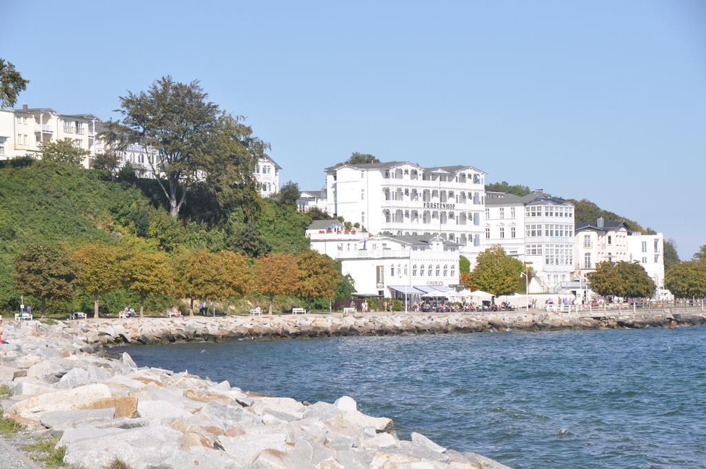 Fuerstenhof Sassnitz Kamer foto